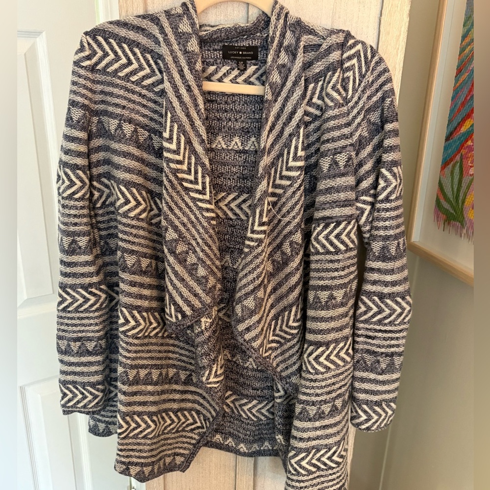 Lucky Brand Navy and White Sweater